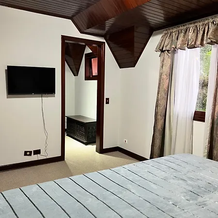 Vila Husky Pousada Campos do Jordao Exterior photo